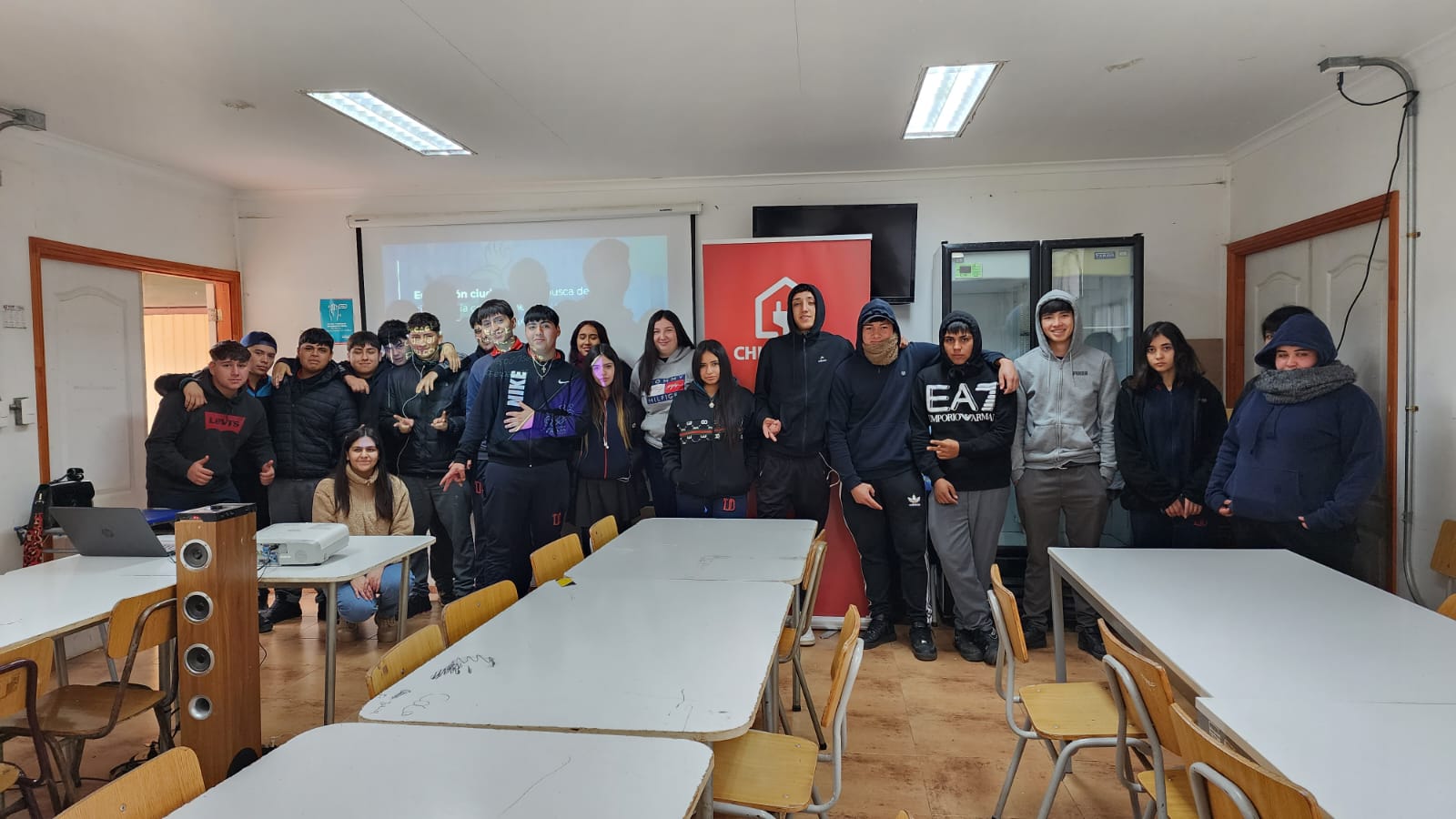 Fundación Emilia En Colaboración Con Chilquinta Realizó Taller De